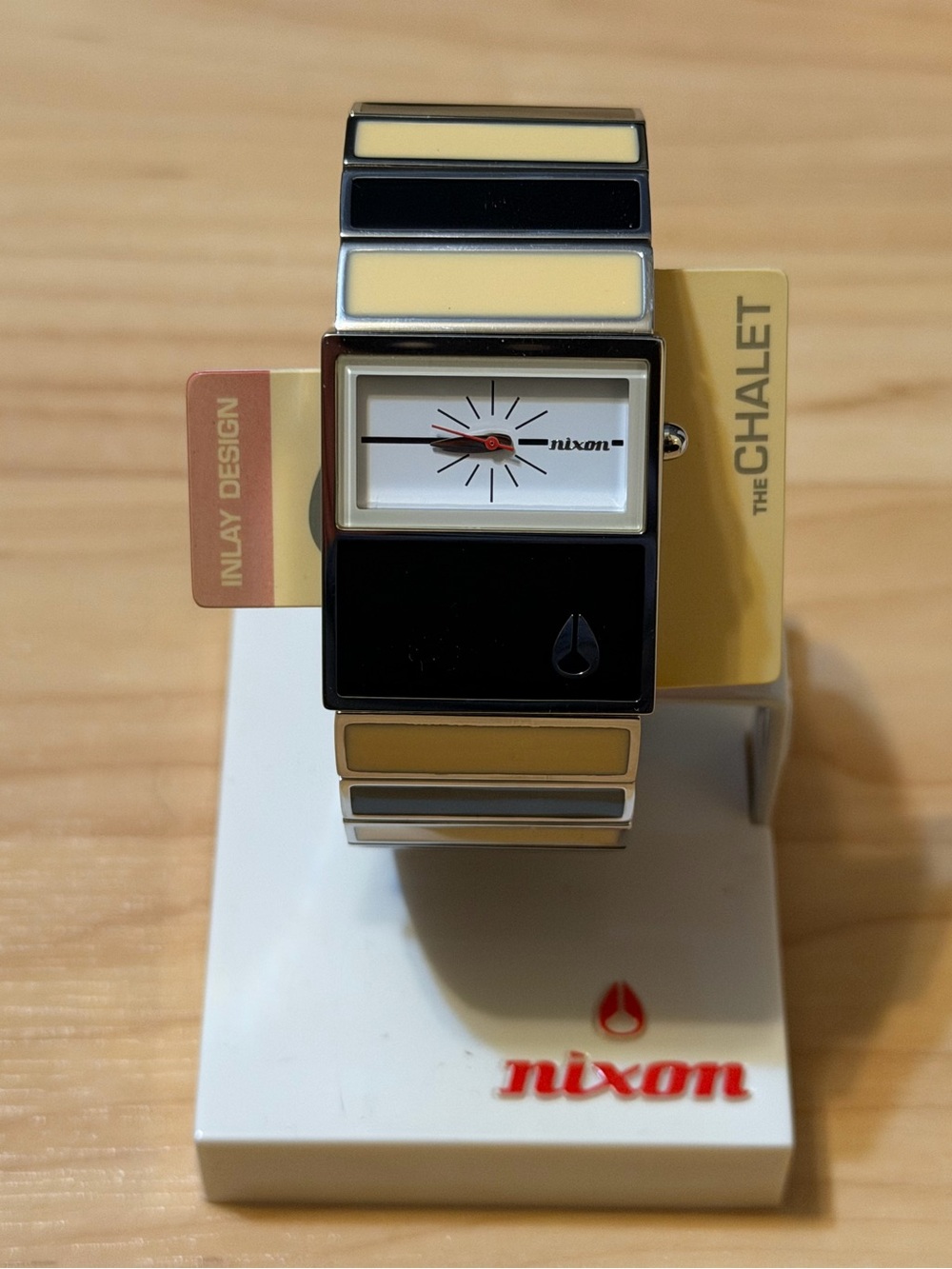Nixon The Chalet “Max and Relax” Analog Black & Beige Women’s Surf Watch RUNS - Picture 3 of 9